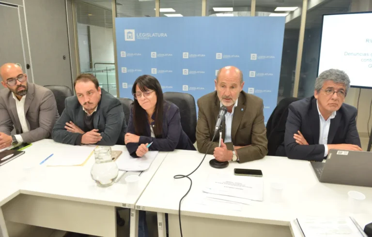 Vargas Arizu confirmó fondos para combatir la lobesia botrana y prometió “tranquilidad” a los productores