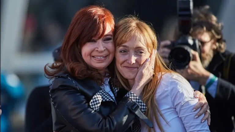 Anabel Fernández Sagasti apuró a Kicillof para que apoye a Cristina Kirchner en las elecciones del PJ