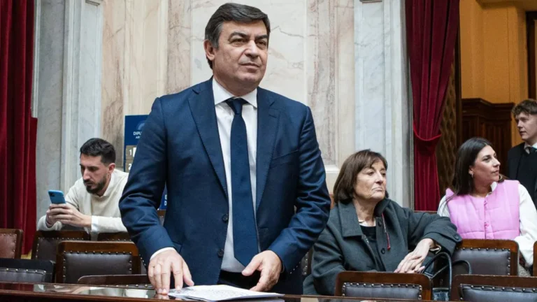 Omar De Marchi asumió como vicepresidente de Aerolíneas Argentinas