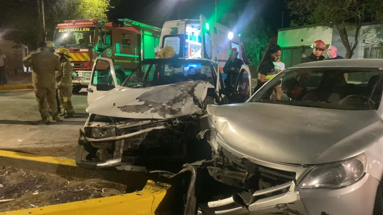 Manejaba con 4 veces más alcohol de lo permitido y protagonizó un fuerte accidente en Godoy Cruz