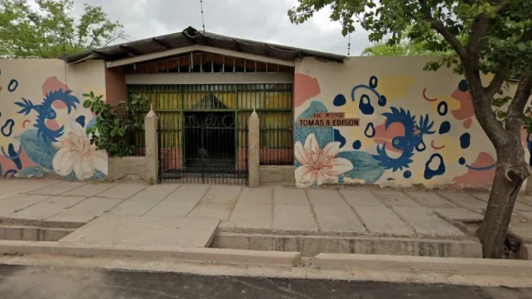 Se complica aún más la situación del profesor acusado de abusar a alumnas en Guaymallén