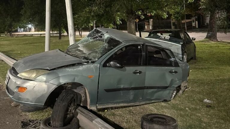 Maipú: un conductor ebrio perdió el control del vehículo y chocó en la Ruta 7