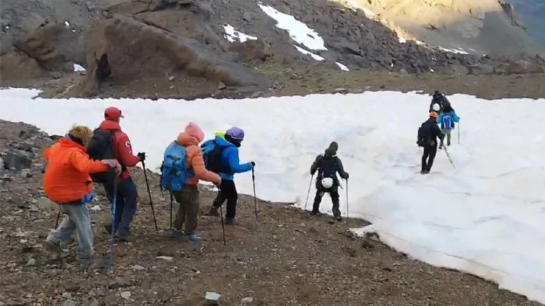 Importante operativo de rescate: cuatro mujeres fueron auxiliadas en un cerro en Las Cuevas
