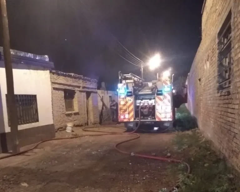 Trágico desenlace: lo rescataron de un incendio en su casa y murió dos días después