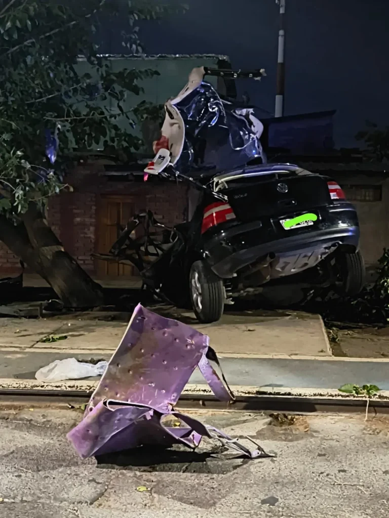 Fuerte accidente frente a Palmares: murieron 4 personas