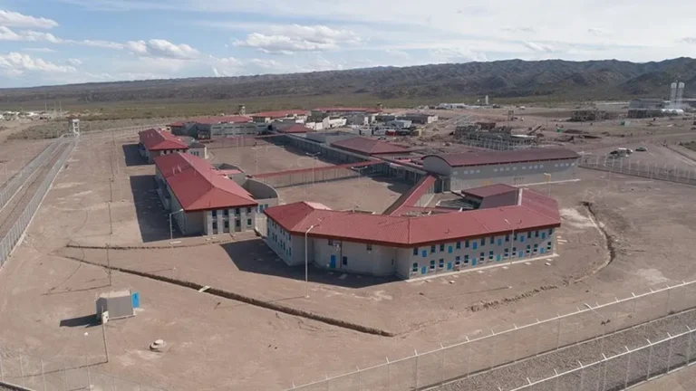 Se presentaron 6 empresas para construir el “mini hospital” para las cárceles de Cacheuta