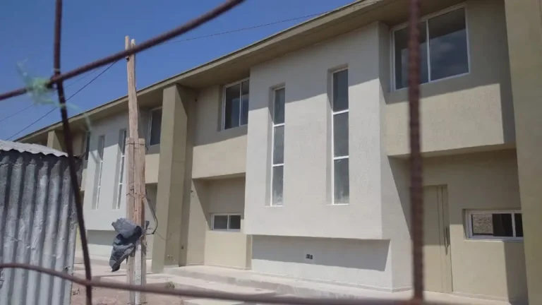 Malestar de adjudicatarios del IPV por demoras en entregas de viviendas en Luján de Cuyo