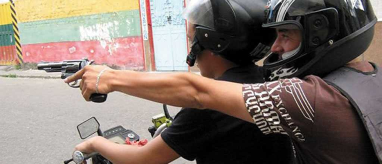 Le robaron la moto a un chico de 18 años en Guaymallén