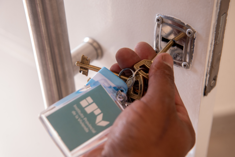 Cuáles son los dos planes que ejecutará el IPV para entregar 2.000 casas este año