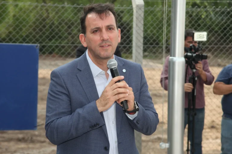 La DGE creó un organismo para digitalizar las escuelas