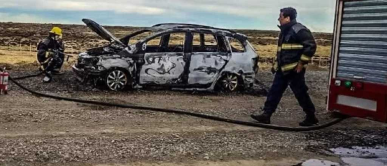 Viajaba a Mendoza, su auto se incendió y escapó de milagro