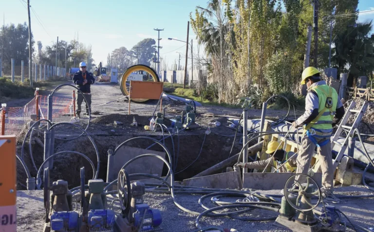 Irrigación le dio a AYSAM una prórroga por 15 días para seguir volcando líquidos cloacales al Pescara