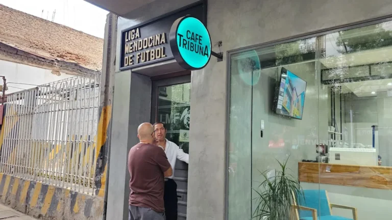 Allanaron la Liga Mendocina de Fútbol por una causa vinculada a controles médicos de chicos