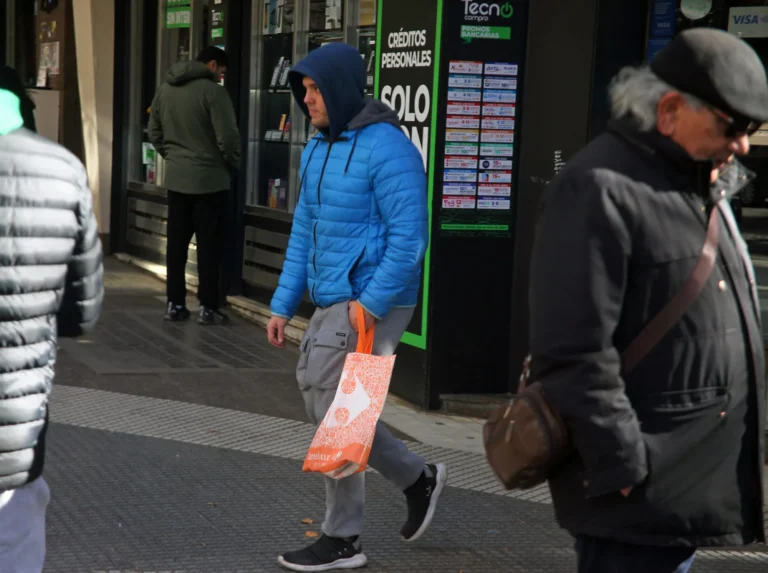 El tiempo en Mendoza para este miércoles: frío, con neblinas y nevadas en cordillera
