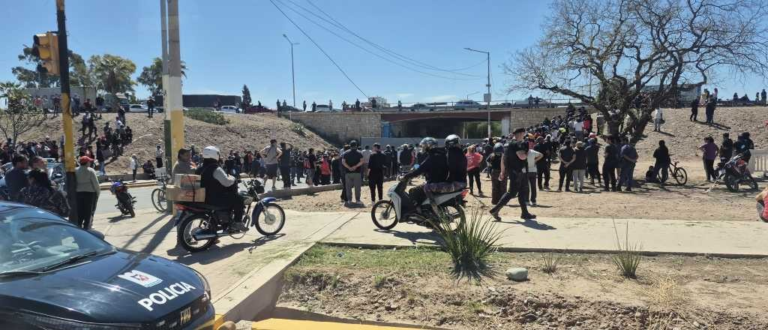 Cuánto vale y cuánta carne perdió el camión que volcó en el Acceso Este