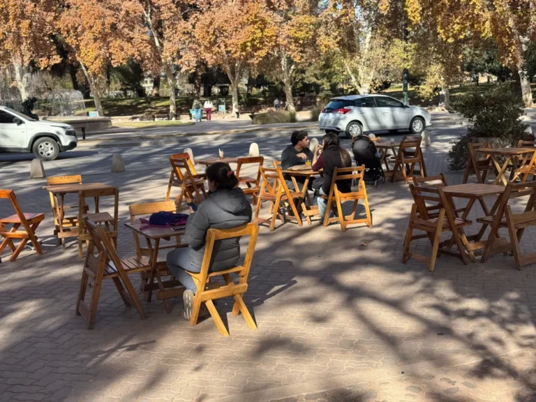 El tiempo en Mendoza para este martes: bueno y con efecto Zonda