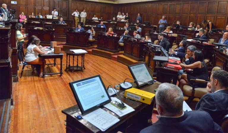 La reforma al Estatuto del Empleado Público, camino a definirse con un resultado histórico