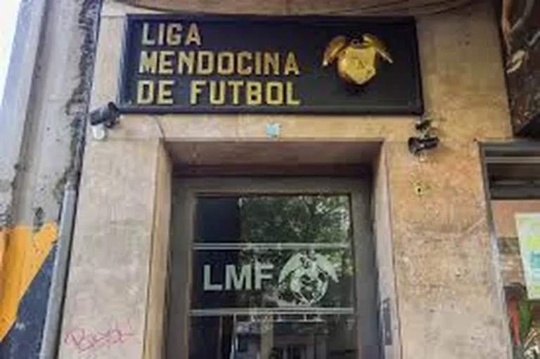 Escándalo en la Liga Mendocina de Fútbol por certificados truchos: se comprobó la falsificación de firmas