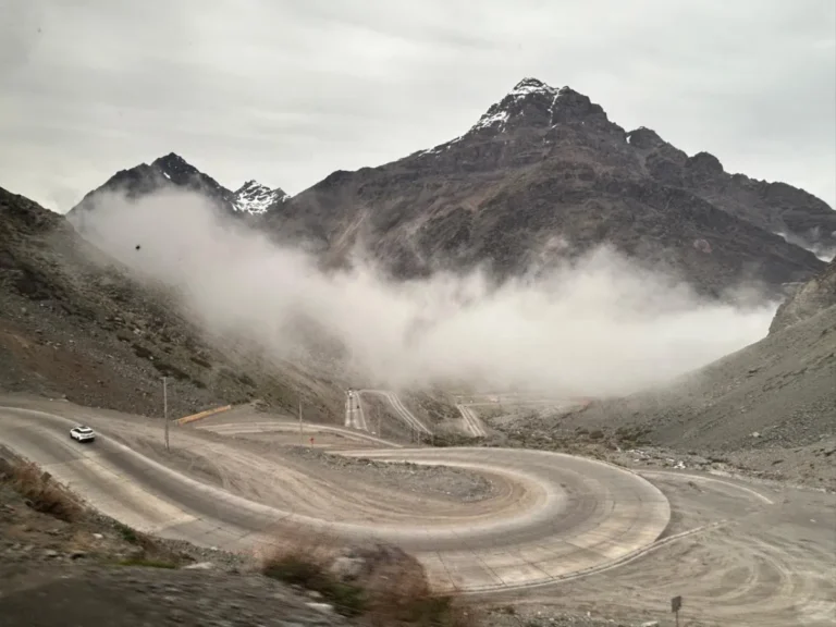 Paso a Chile: demoras y pronóstico de inestabilidad en alta montaña