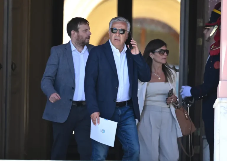 Cornejo y el resto del Consejo de Mayo pulen la reforma laboral que será presentada en diciembre